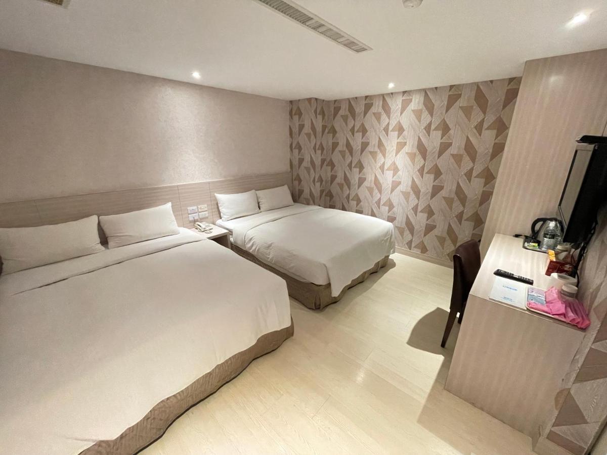 Golden Stone Hotel Kaohsiung Extérieur photo